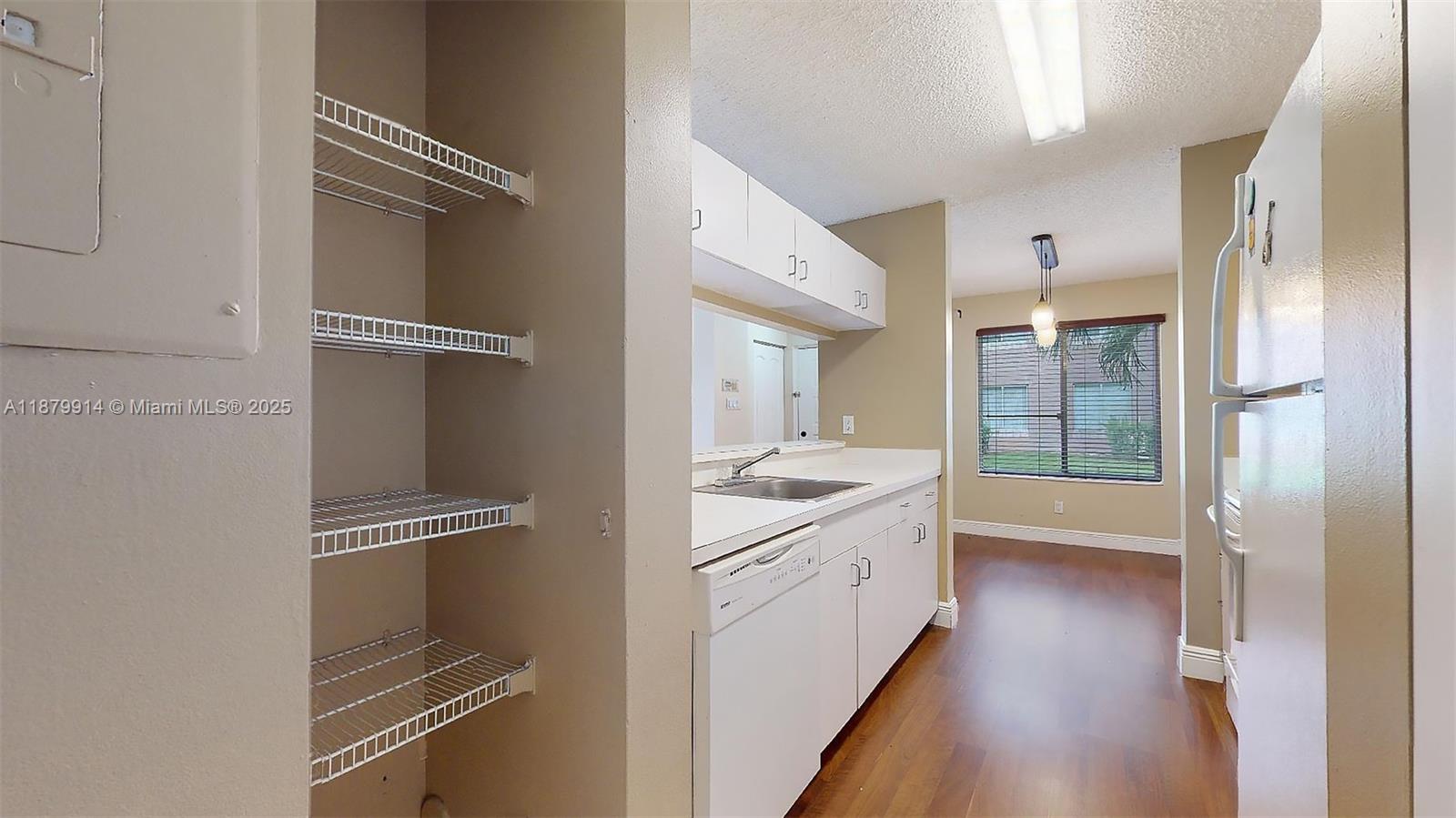 ROYAL PALM PLACE - Residential Lease