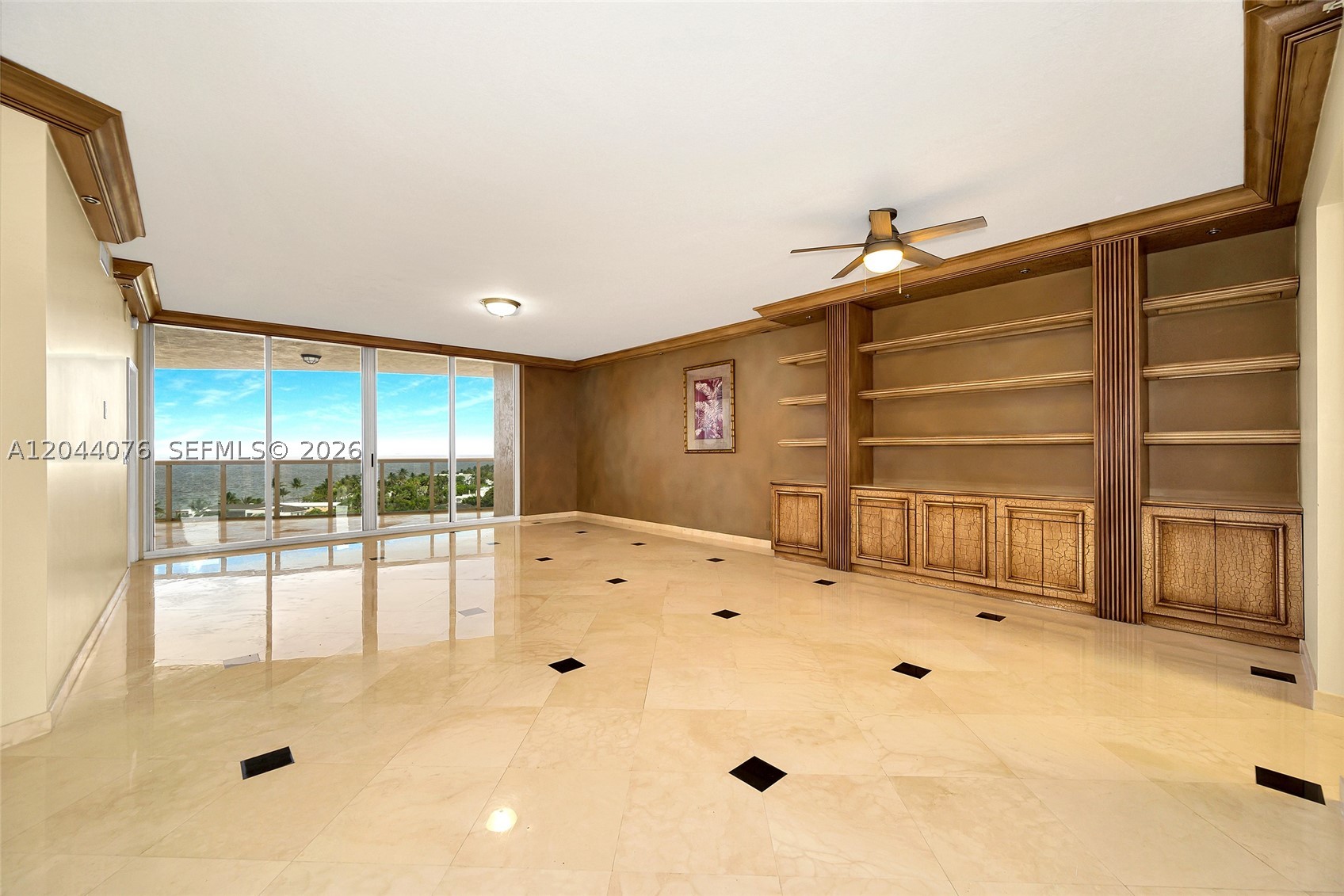 LHERMITAGE I CONDOMINIUM - Residential