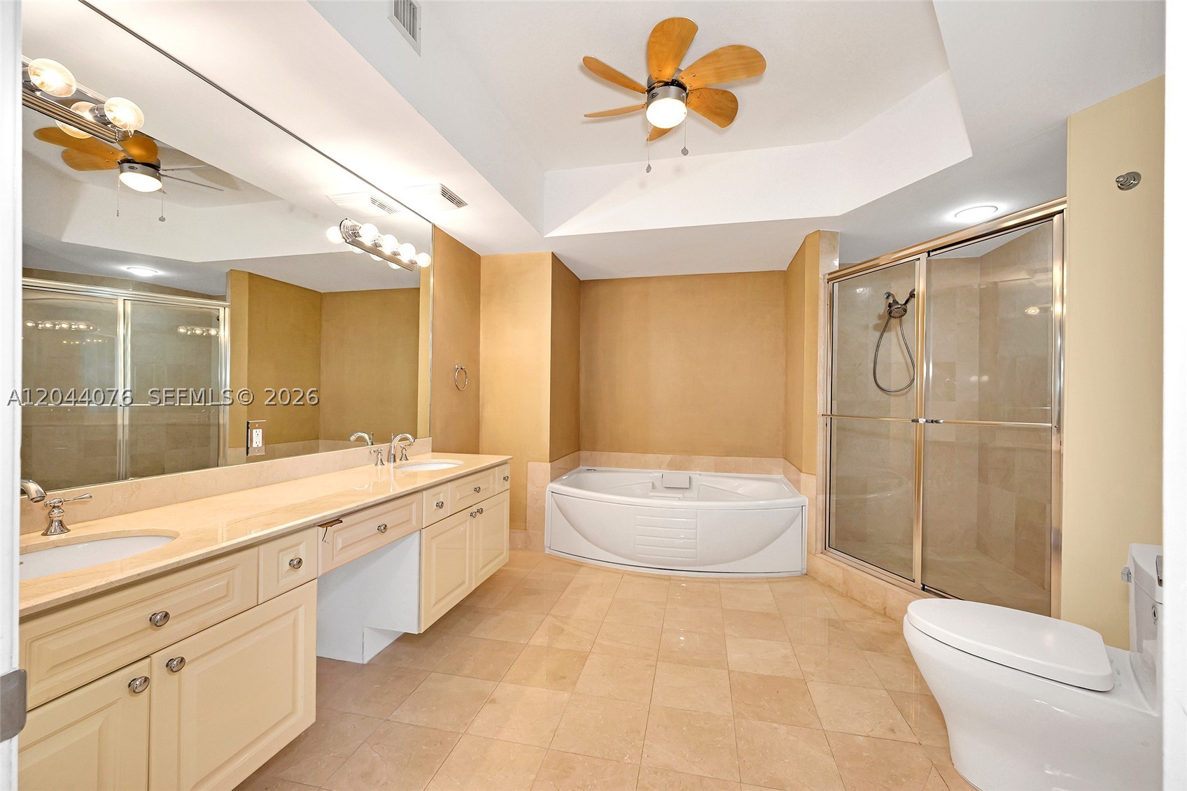 LHERMITAGE I CONDOMINIUM - Residential
