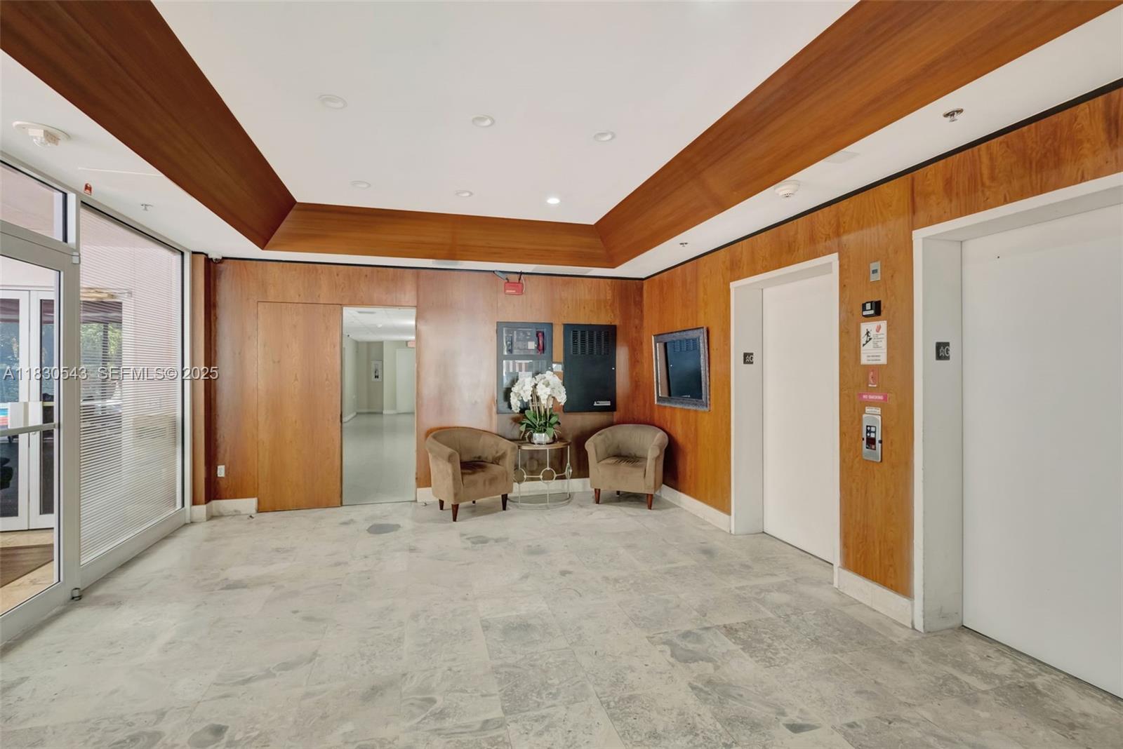 CORAL PALMS CONDO - Residential