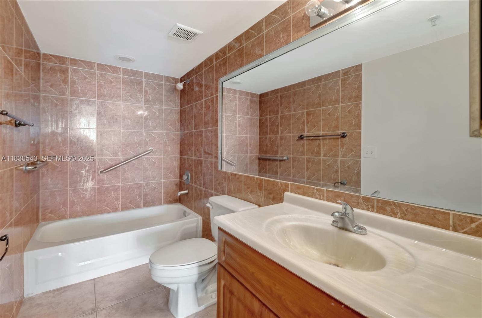 CORAL PALMS CONDO - Residential