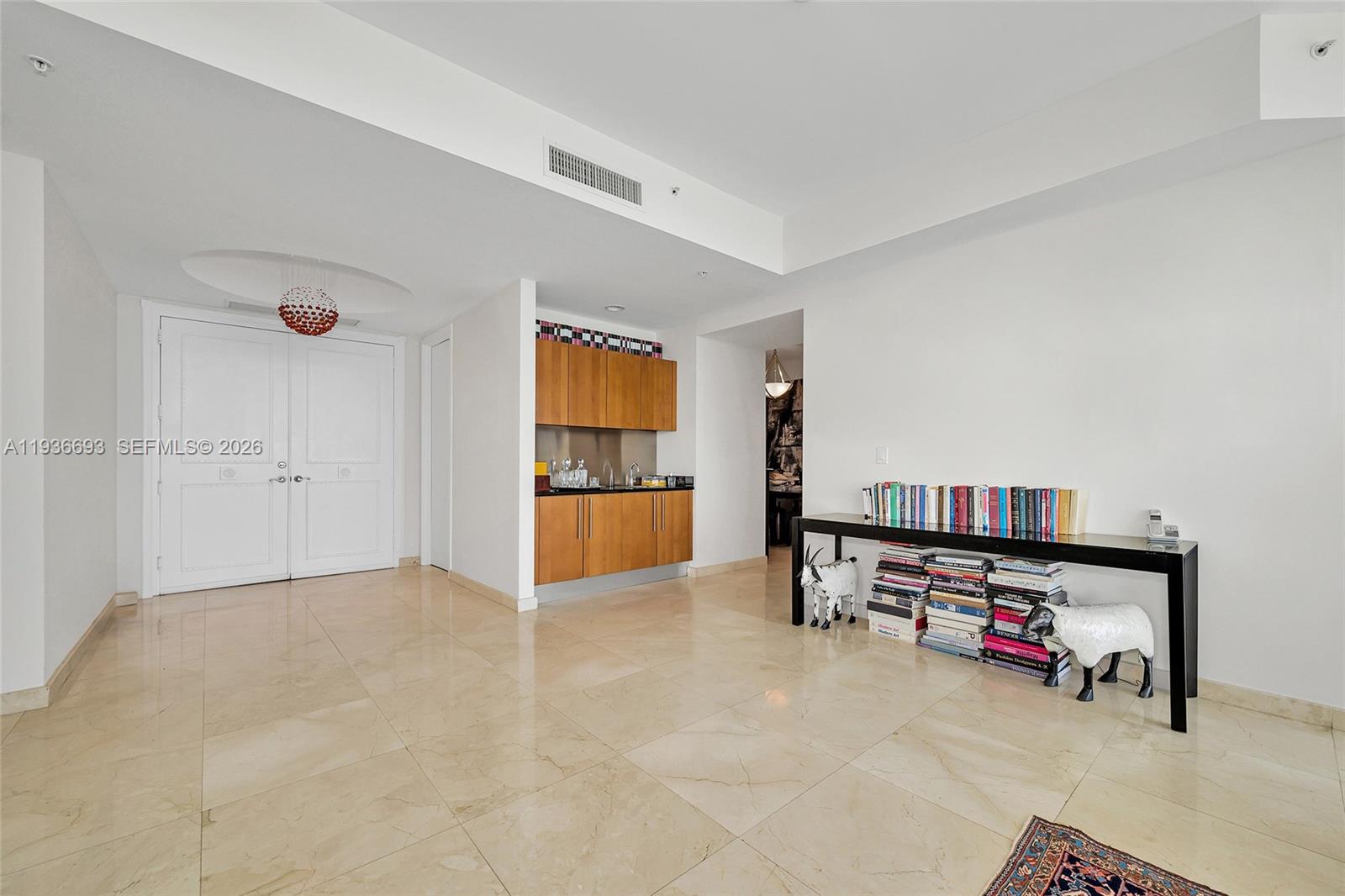 TRUMP PALACE CONDO - Residential