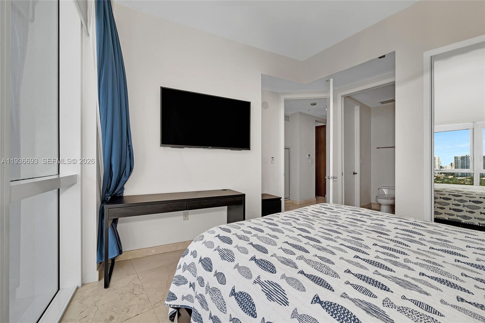 TRUMP PALACE CONDO - Residential