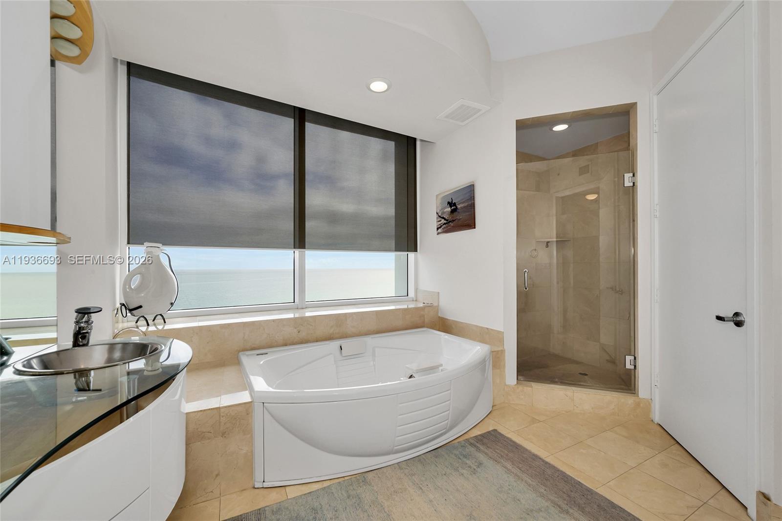 TRUMP PALACE CONDO - Residential