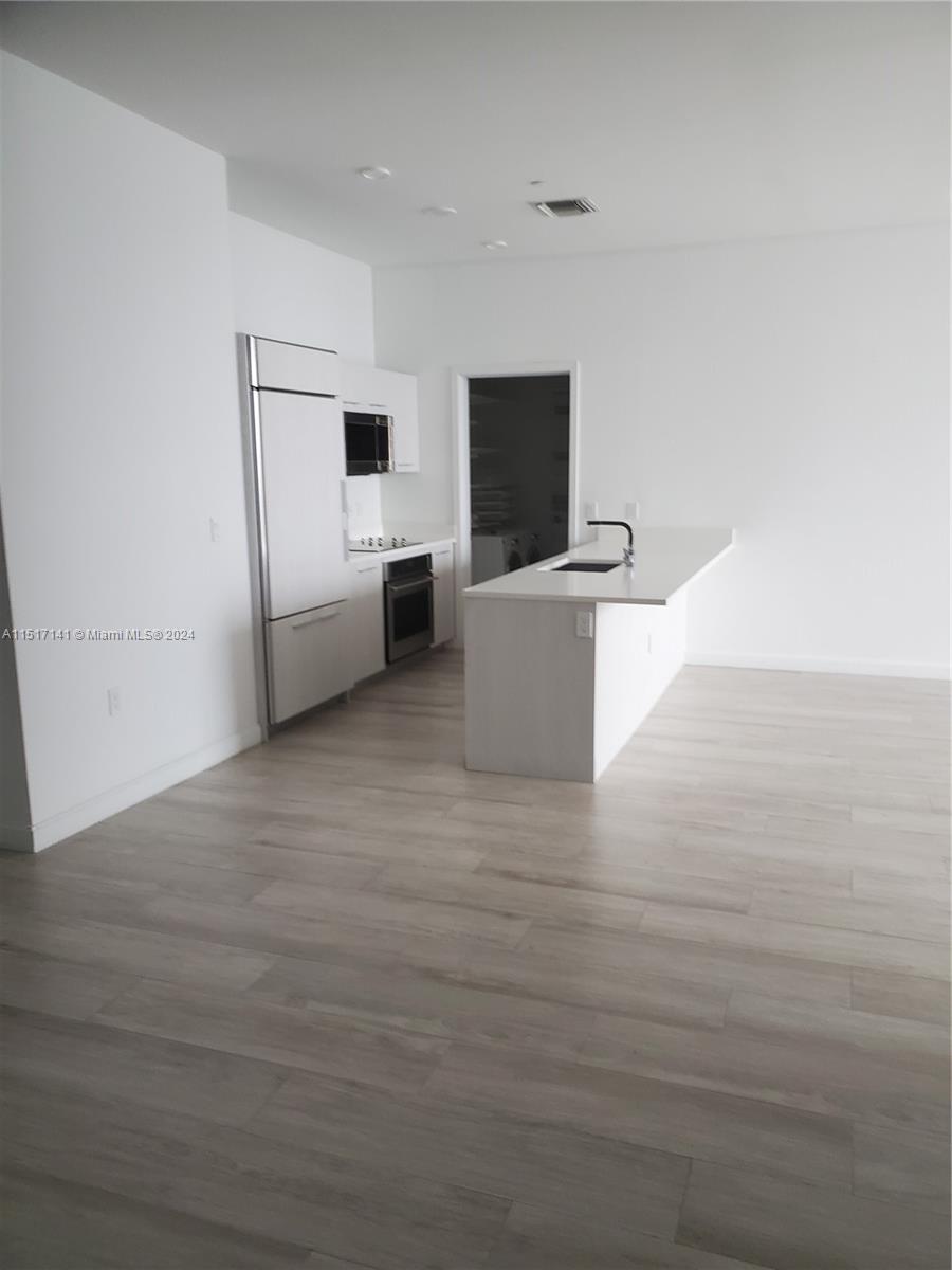 Brickell Heights East - Residential