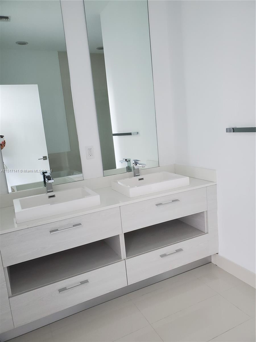 Brickell Heights East - Residential