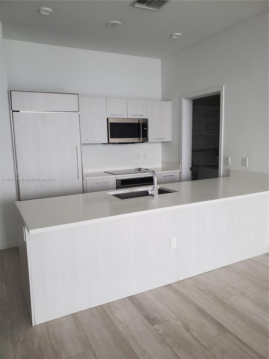 Brickell Heights East - Residential