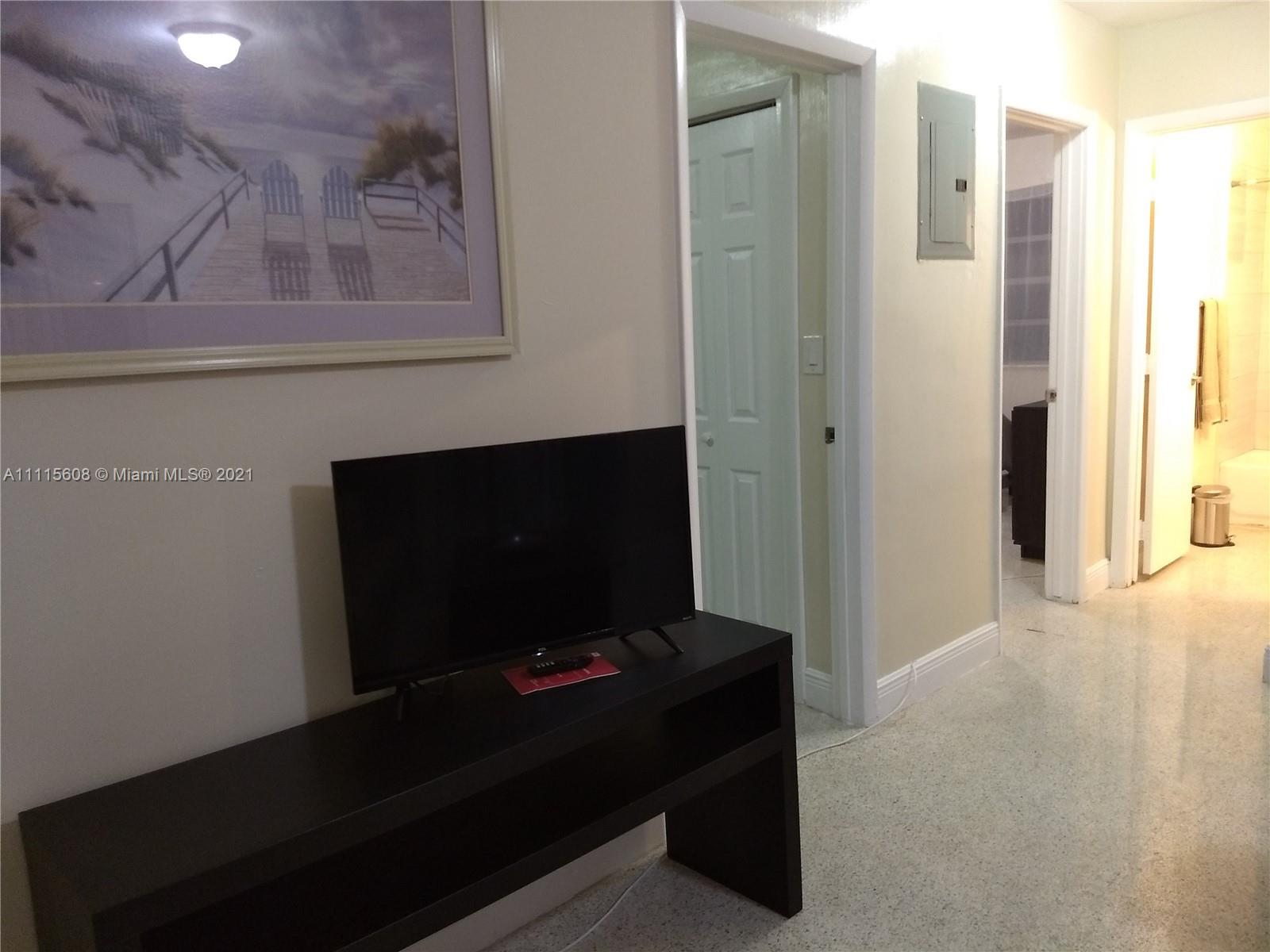 ISLAS CANARIAS CONDO - Residential Lease