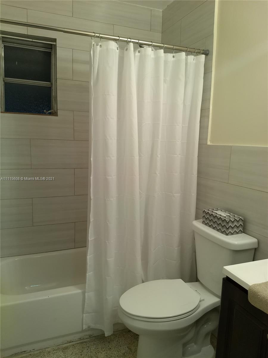 ISLAS CANARIAS CONDO - Residential Lease