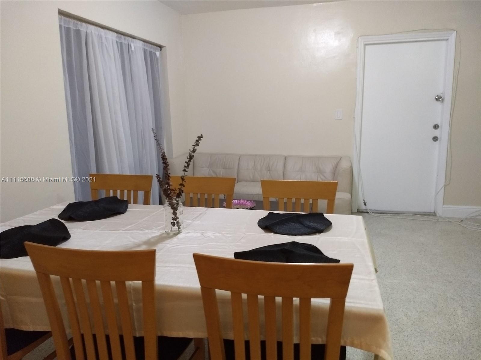 ISLAS CANARIAS CONDO - Residential Lease