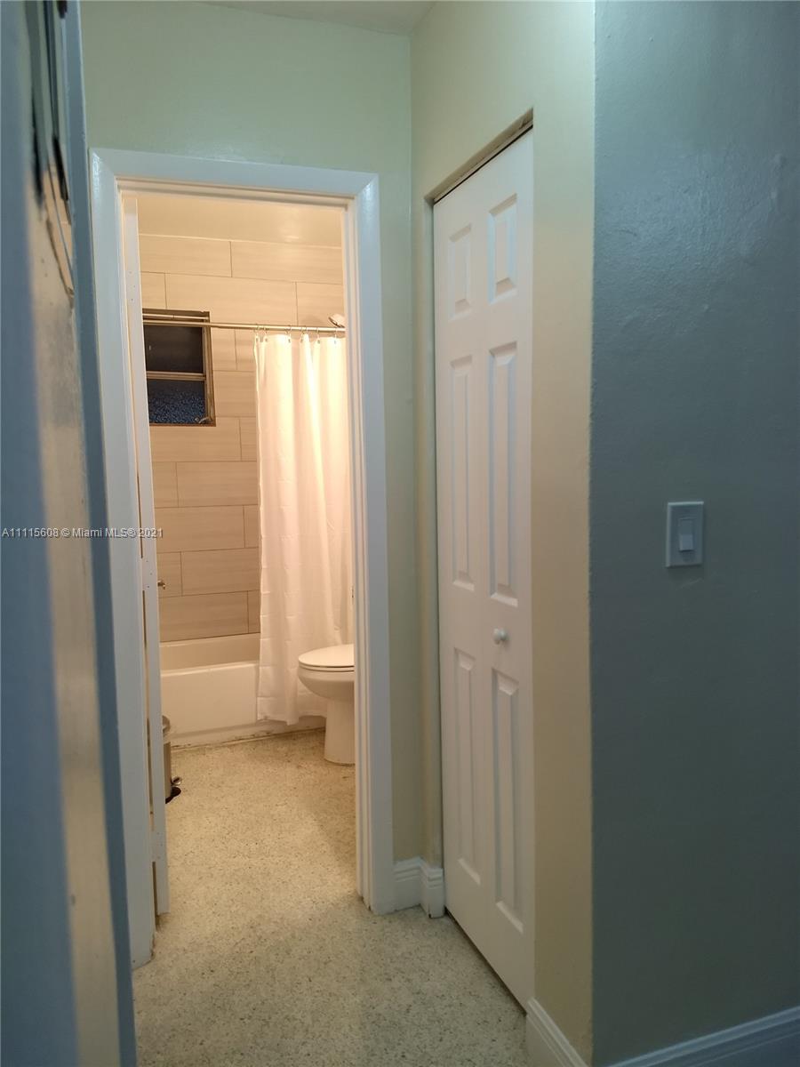 ISLAS CANARIAS CONDO - Residential Lease