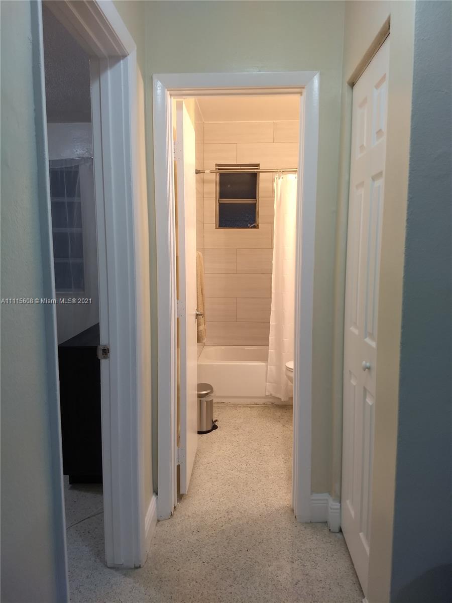 ISLAS CANARIAS CONDO - Residential Lease