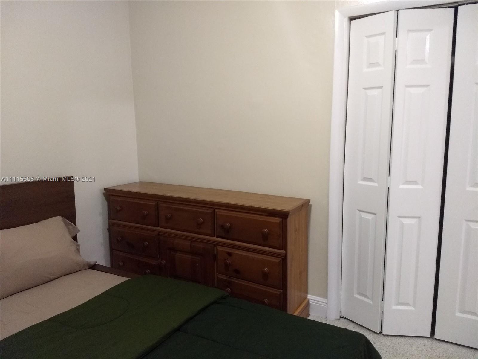 ISLAS CANARIAS CONDO - Residential Lease