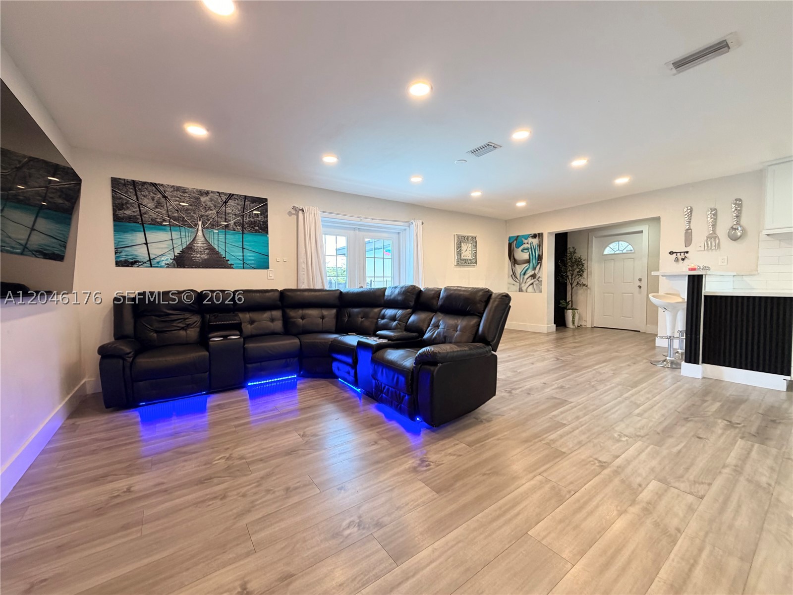 CAROL CITY 1 ST ADDN - Residential