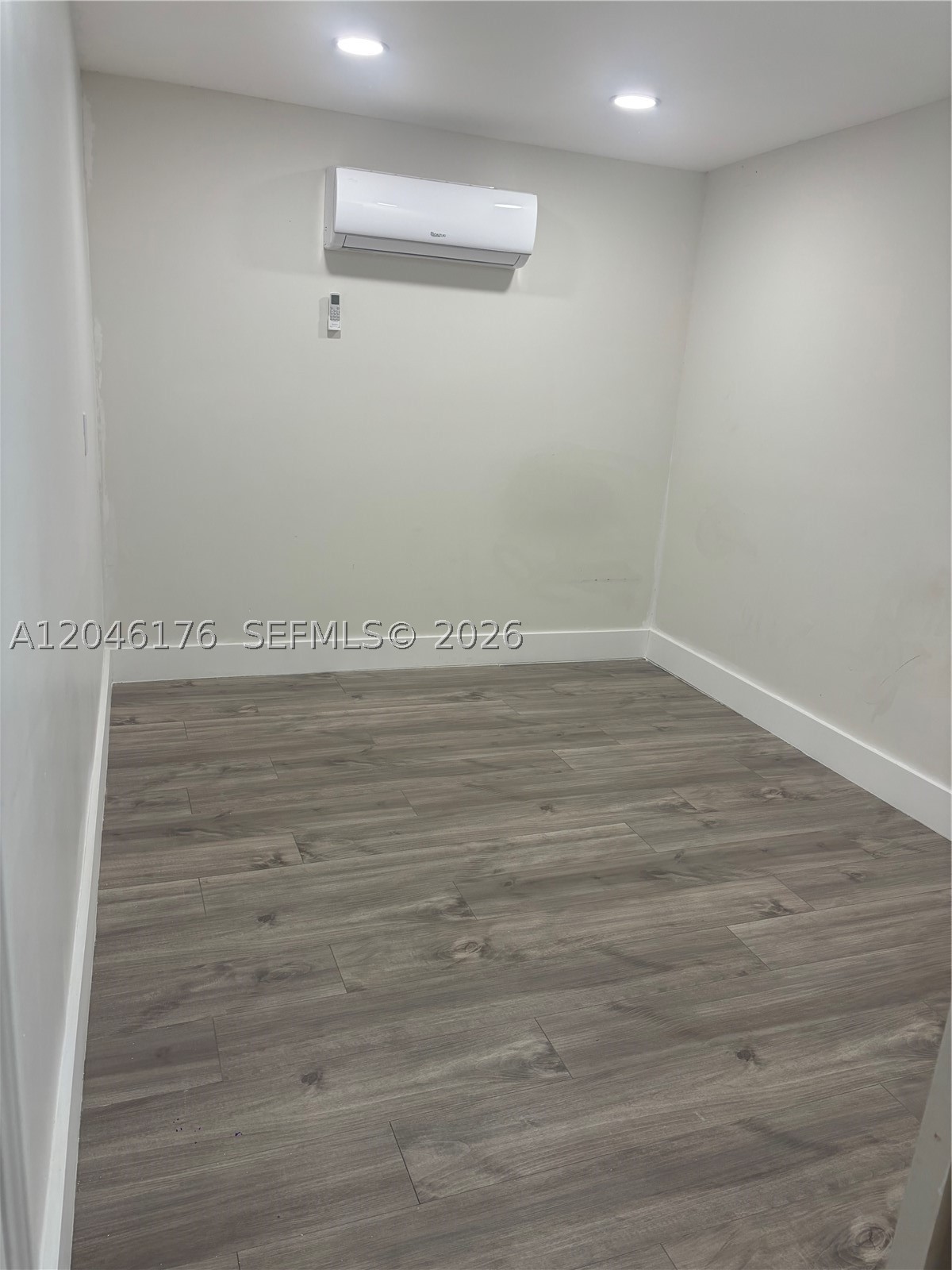 CAROL CITY 1 ST ADDN - Residential