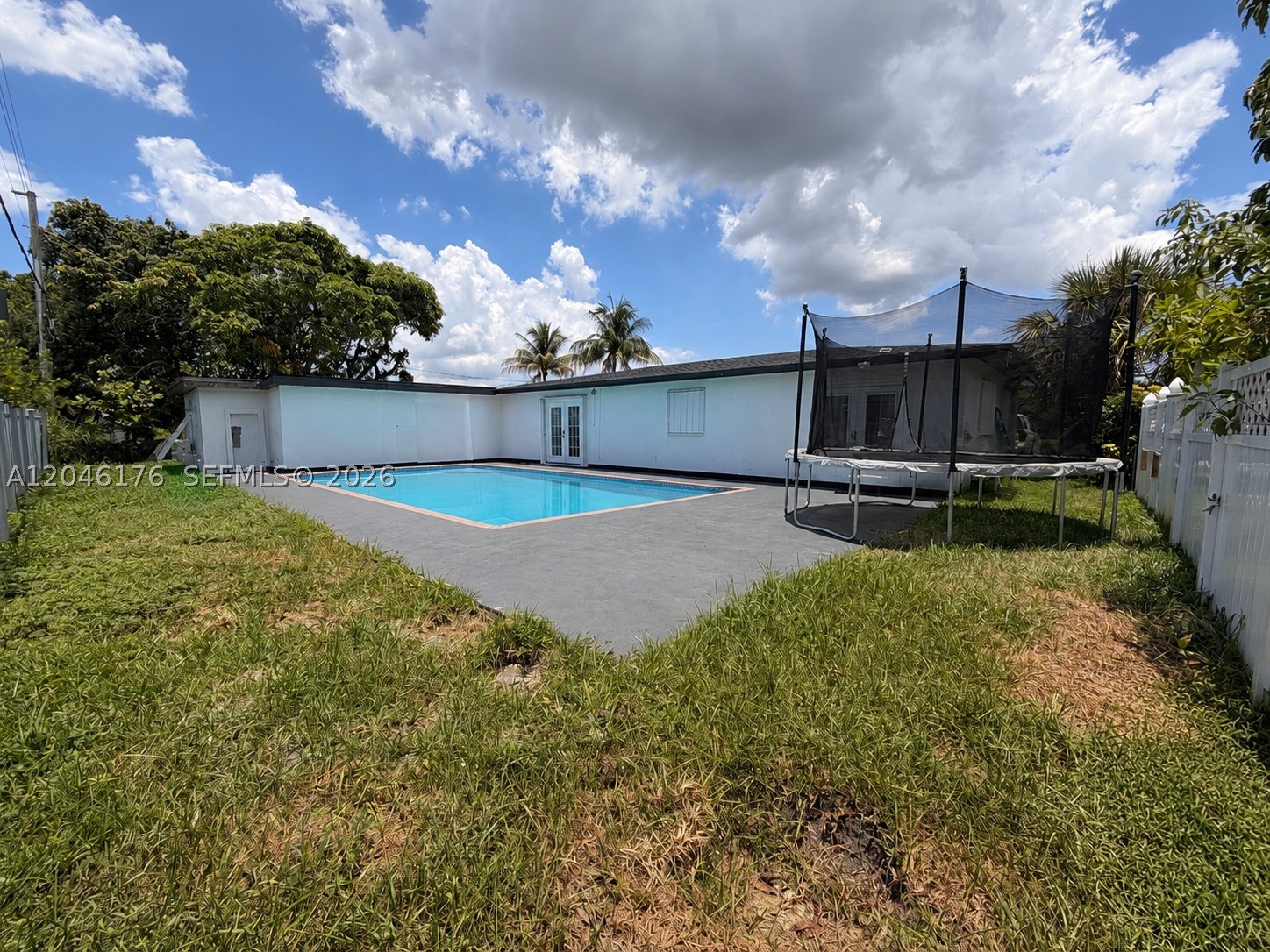 CAROL CITY 1 ST ADDN - Residential