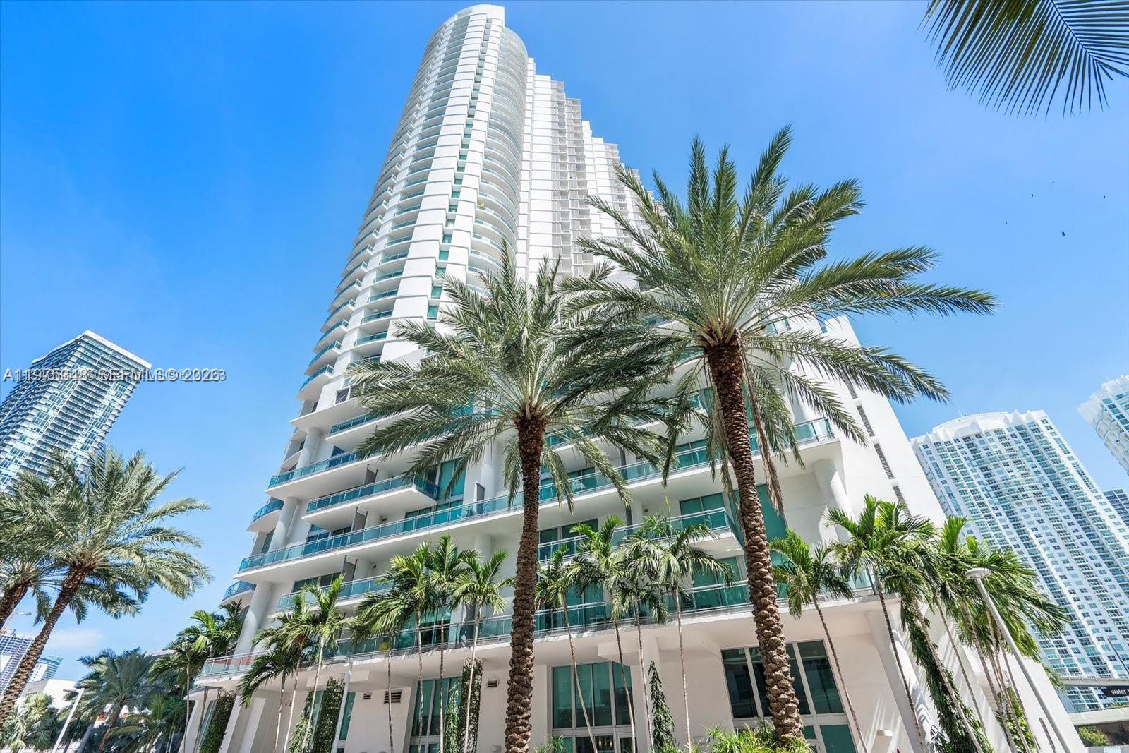 WIND CONDOMINIUM - Residential Lease