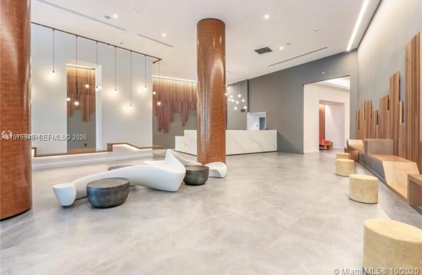 WIND CONDOMINIUM - Residential Lease