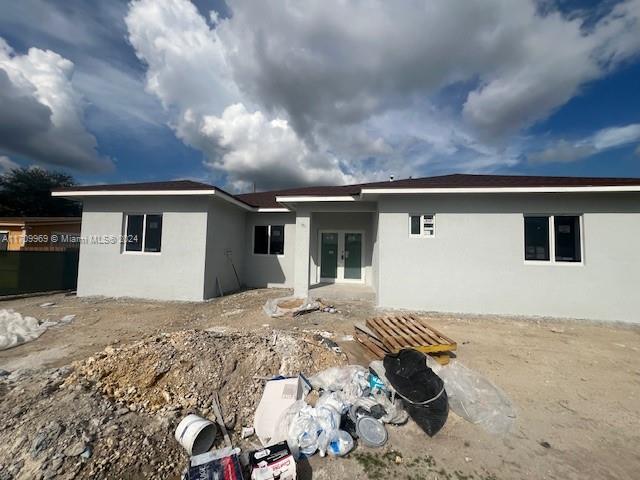 STUNNING CUSTOM PROPERTY, SPECIALLY DESING TO FIT IN THIS MATURE NEGHBORHOOD, NO HOUSE LIKE THIS ON THE AREA, OFFERING 4 BEDROOM AND 3 FULL BATHROOM, 2153 SQ. FT TOTAL AREA, ON A 7500 SQ. FT LOT, SPACE IN BOUTH SIDE OF THE PROPERTY, TO PARK YOUR BOAT OR RV , TWO MASTER BEDROOM , ESALY TO CONVERT ONE TO AN IN-LAW SUITE, CLOSE TO EVERITHING, LARGE MASTER BEDROOMS, BEUTIFULL CURB APPEAL , WITH DOUBLE IMPACT FRENCH DOORS AND GIANT IMPACT WINDOOS, 32x32 PORCELAIN TILE THRU THE WHOLE HOUSE, 9 FEET HIGHT CEILING, STUNNING MODERN DESING KITCHEN WITH EXOTIC QUARZT, CUSTOM VANITY DESING, PLEANTY OF SPACE FOR A POOL, TOO MUCH TO LIST YOU NEED TO BRING YOUR BUYER BEFORE I GET MINE. NO HOA, NOT A COOKIE CUTTER. ONLY BY APPOIMENT TO QUALIFIED BUYER. PROPERTY UNDER CONSTRUCTION.