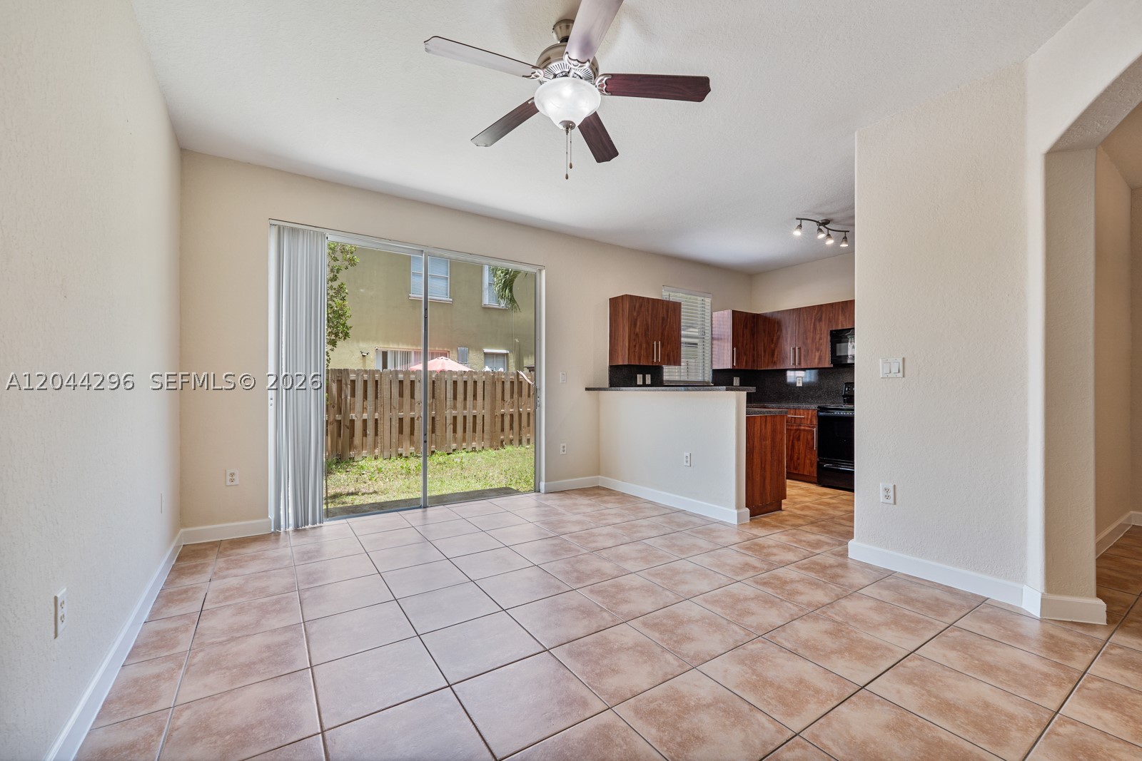 KEYS GARDEN - Residential