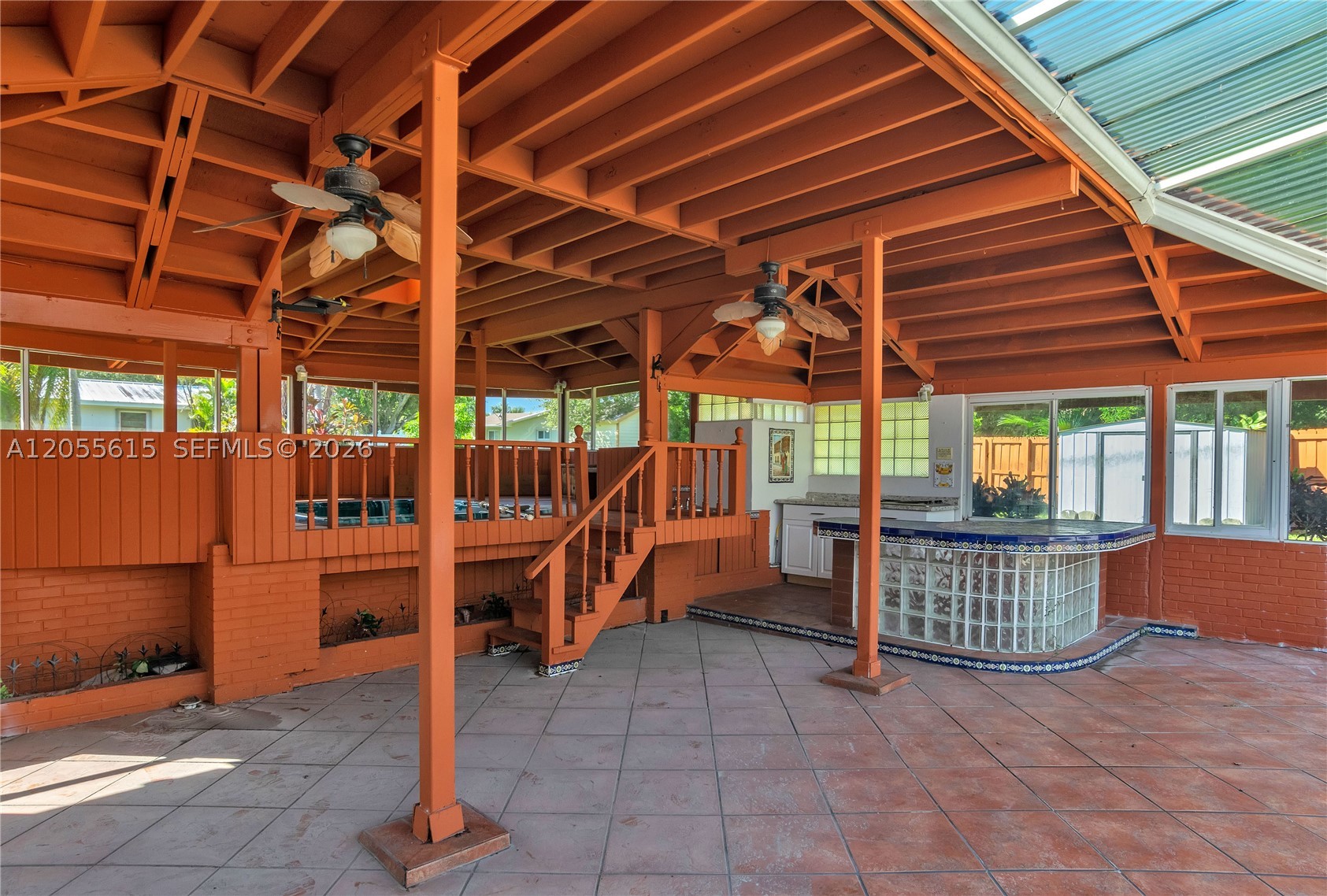 PINEWOOD ESTATES - Residential