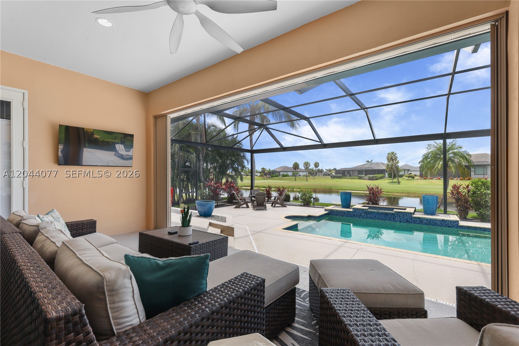 CAPE ROYAL - Residential