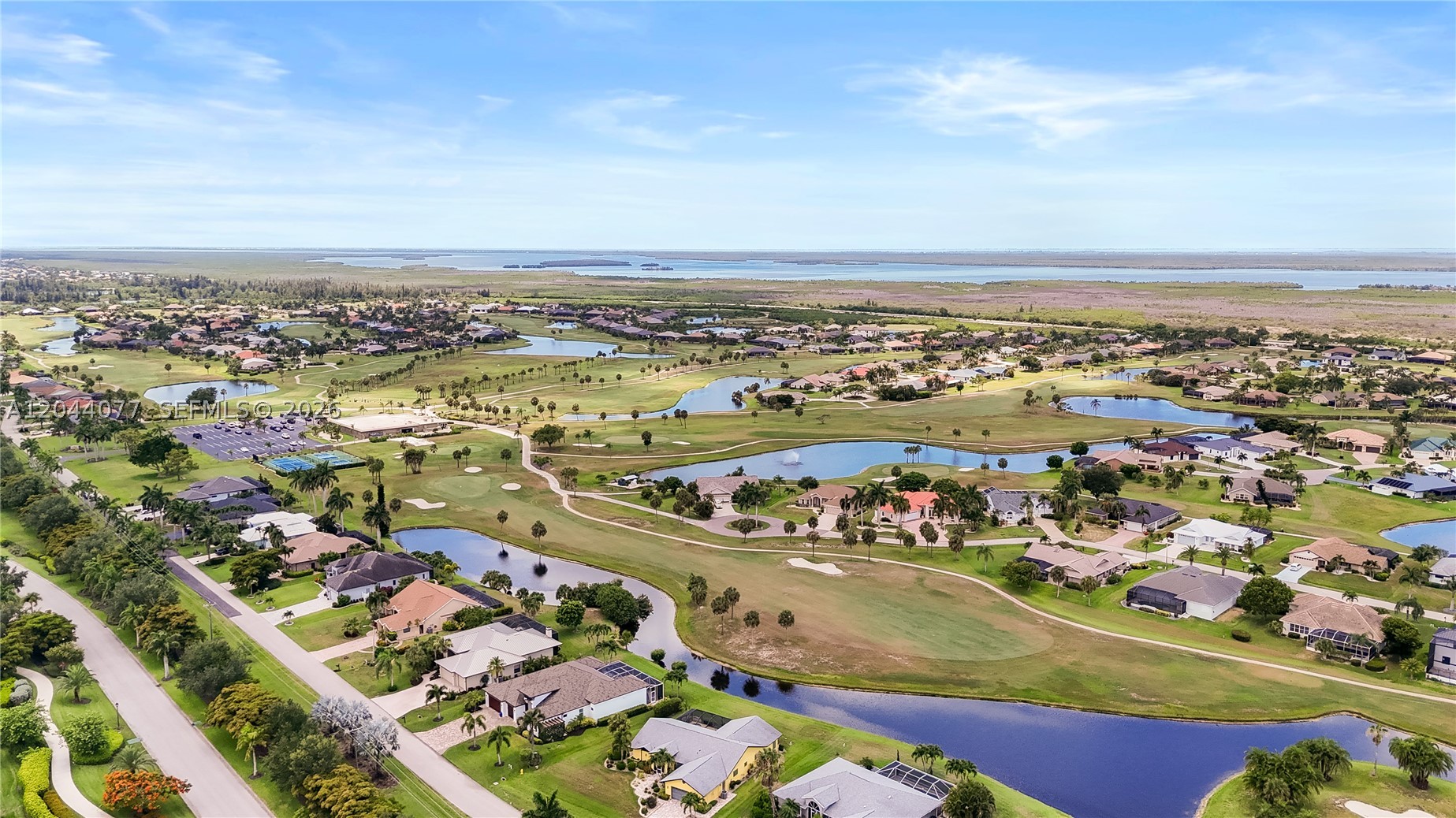 CAPE ROYAL - Residential