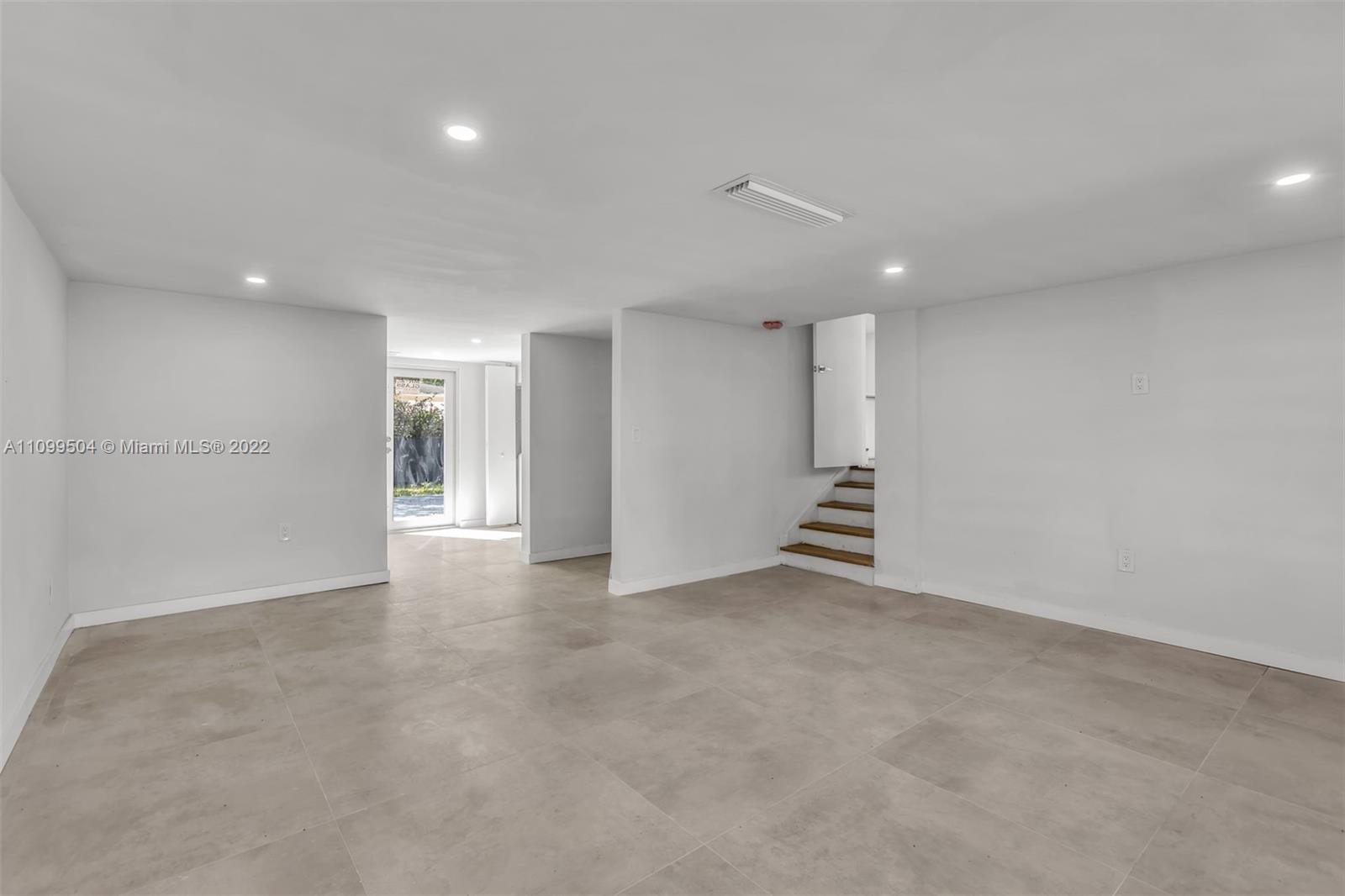 BREEZESWEPT ESTATES - Residential