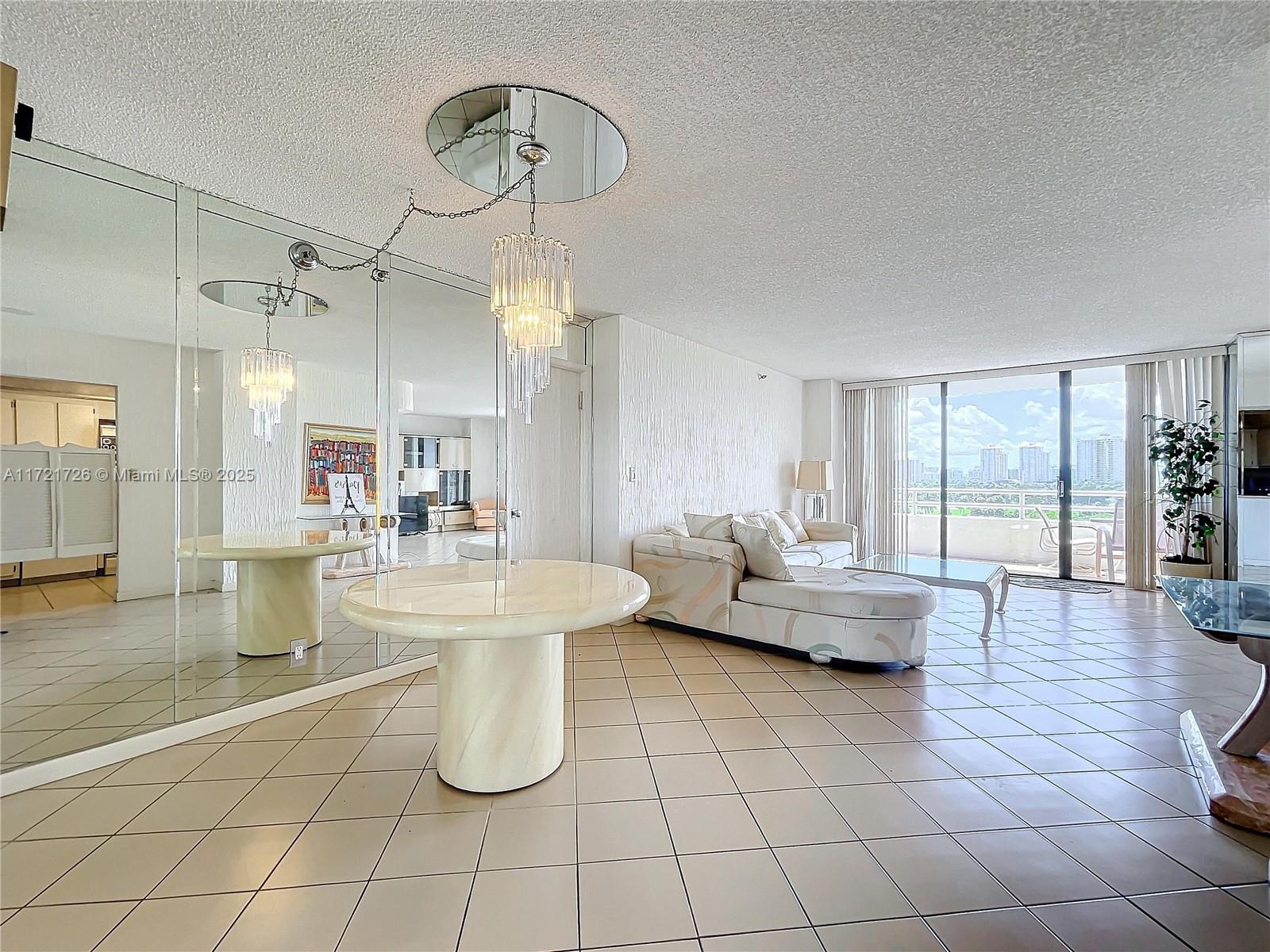 DELVISTA TOWERS CONDO - Residential