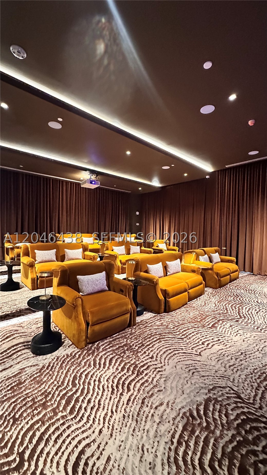 VICEROY RESIDENCES - Residential