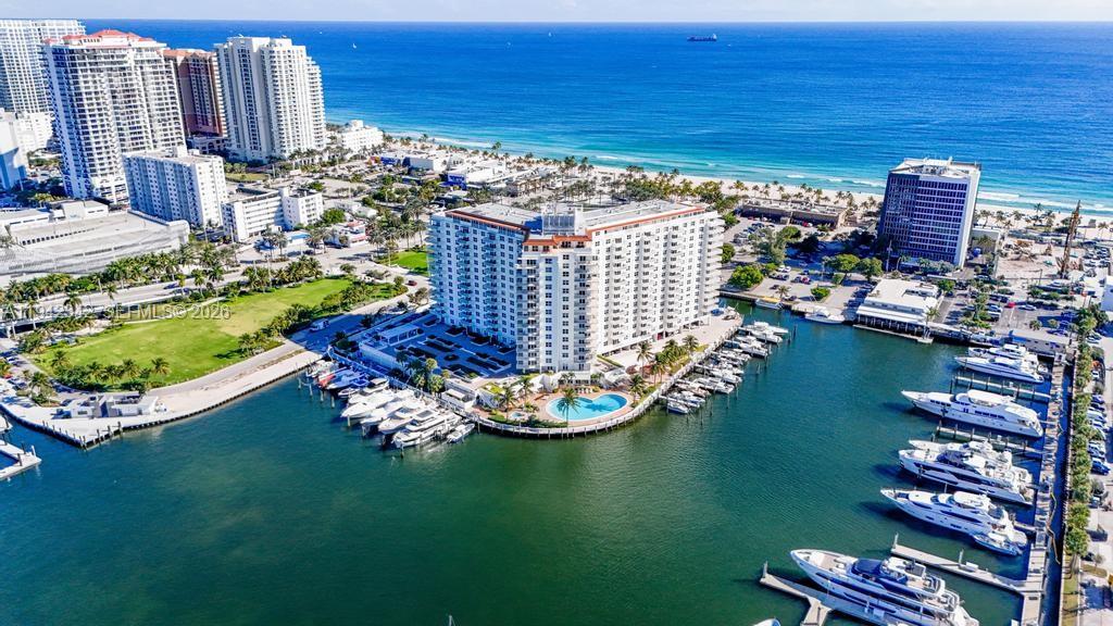 Venetian Condominium - Residential