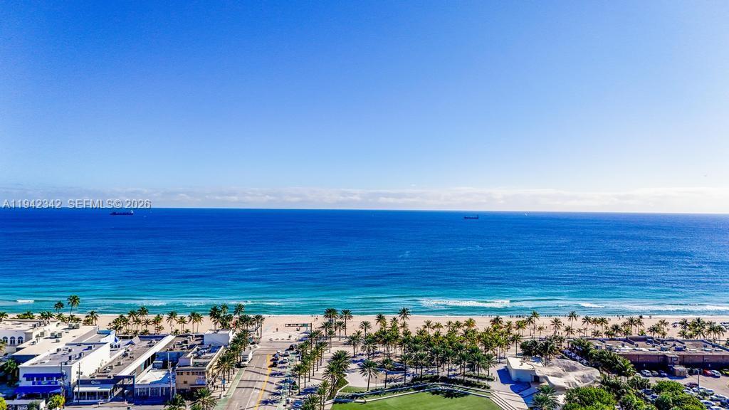 Venetian Condominium - Residential