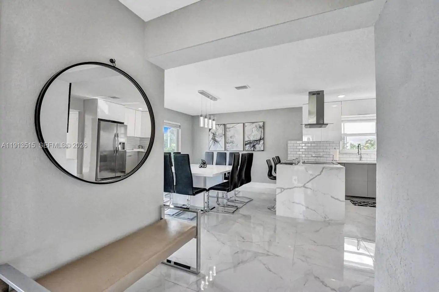 HOLLYWOOD LAKES SECTION - Residential Lease
