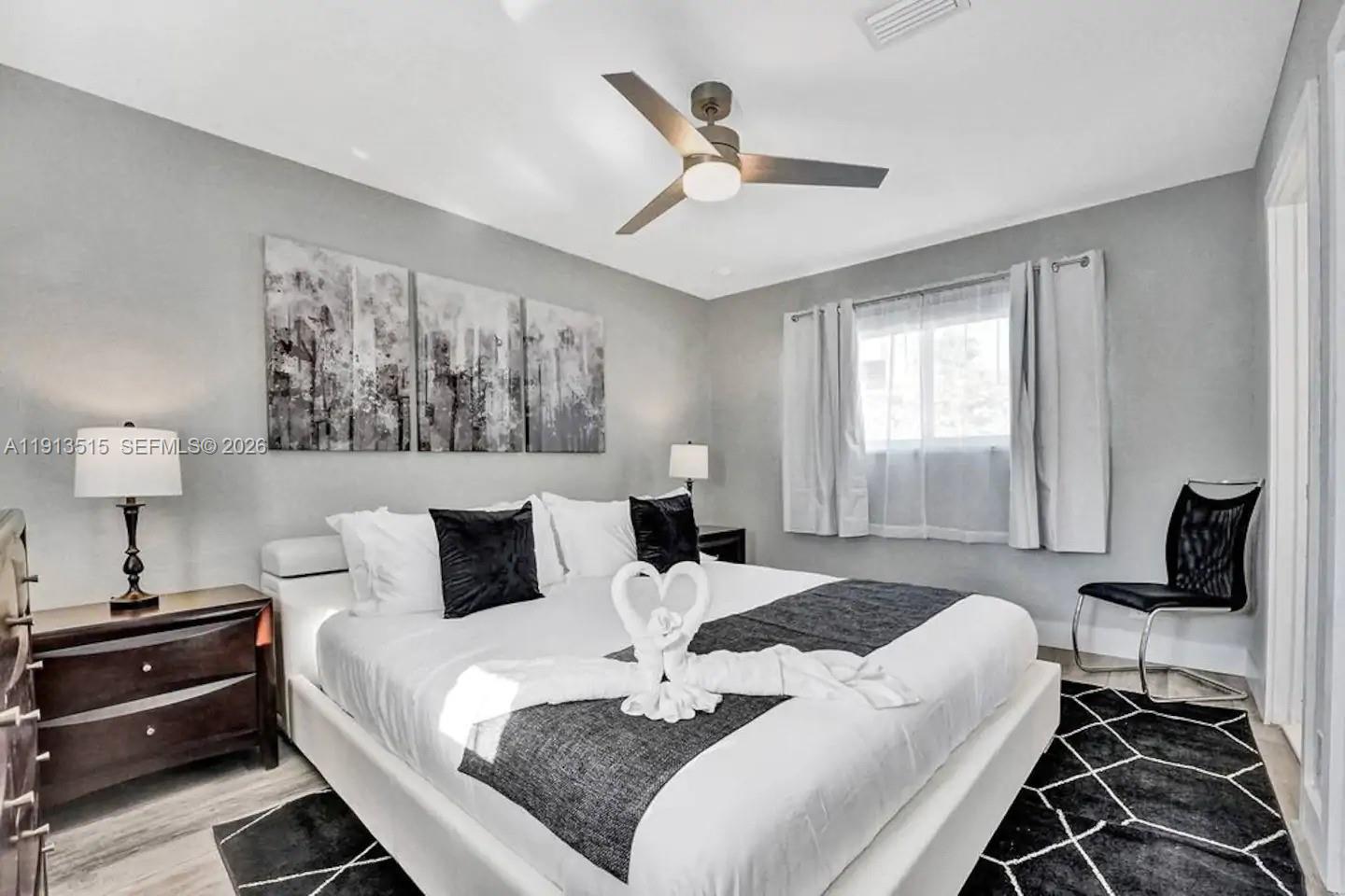 HOLLYWOOD LAKES SECTION - Residential Lease