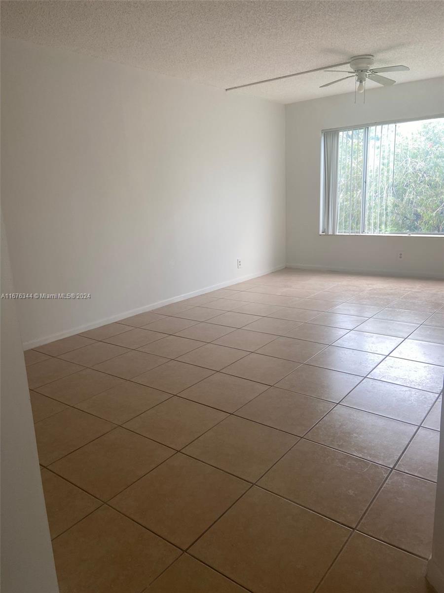 COUNTRY GARDENS CONDO - Residential Lease