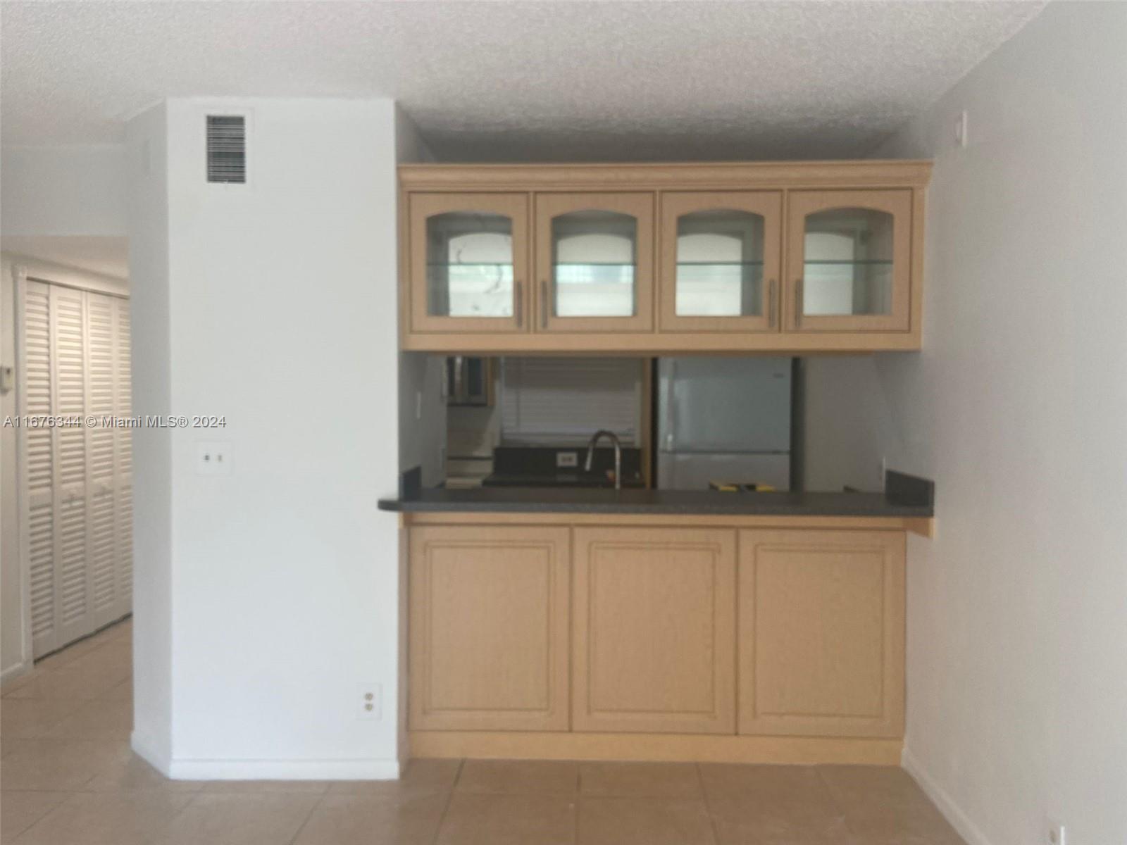 COUNTRY GARDENS CONDO - Residential Lease