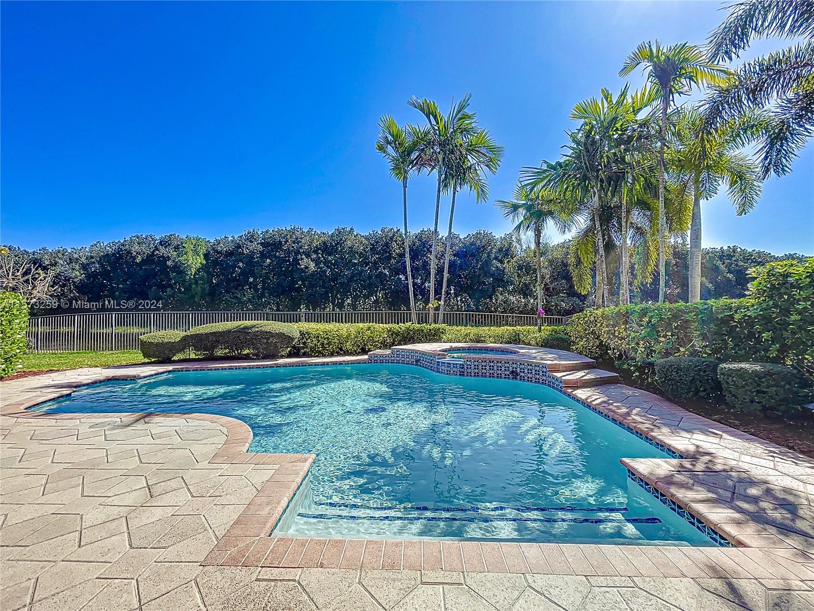 ORCHID ISLAND - Residential
