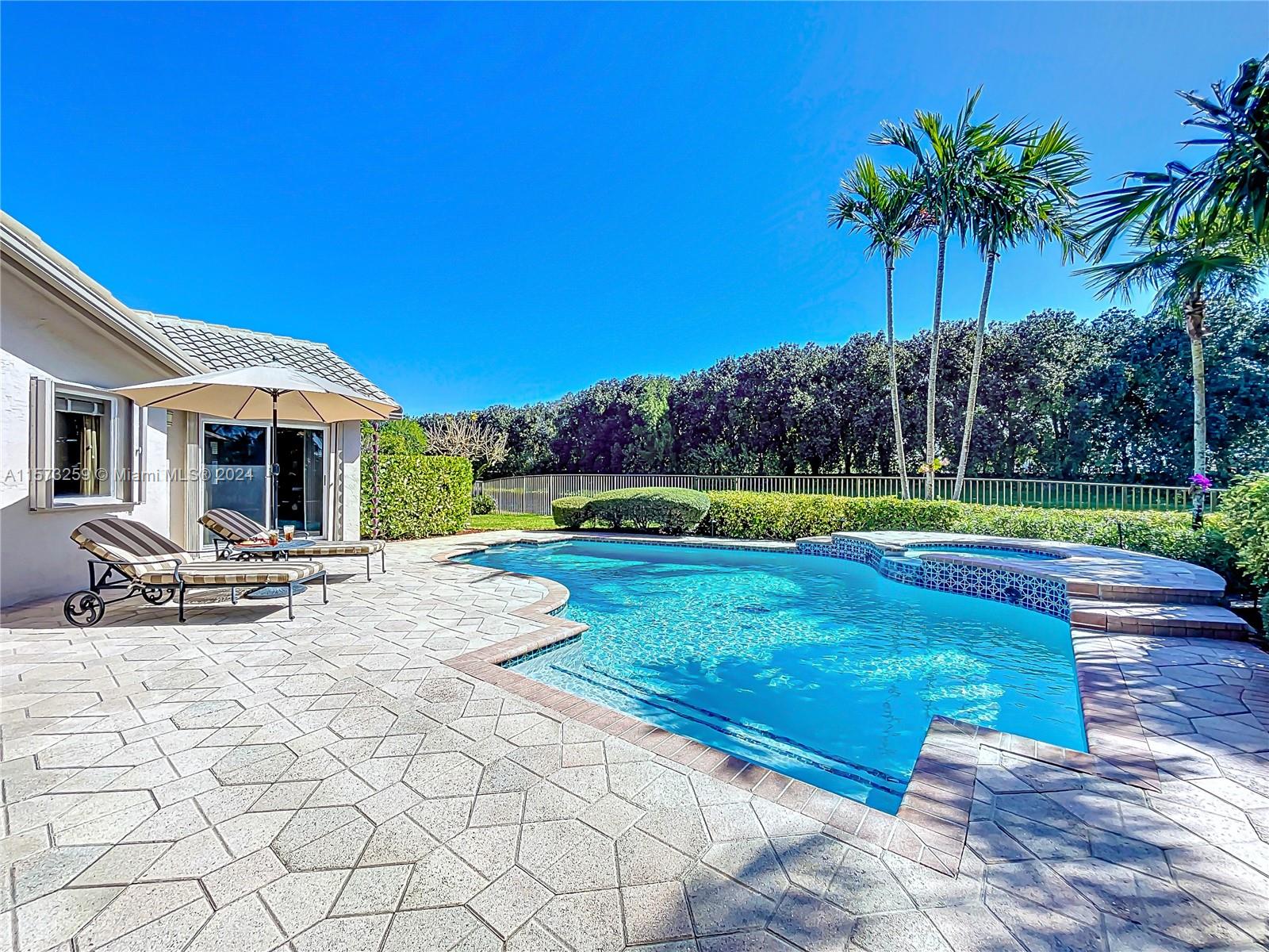 ORCHID ISLAND - Residential
