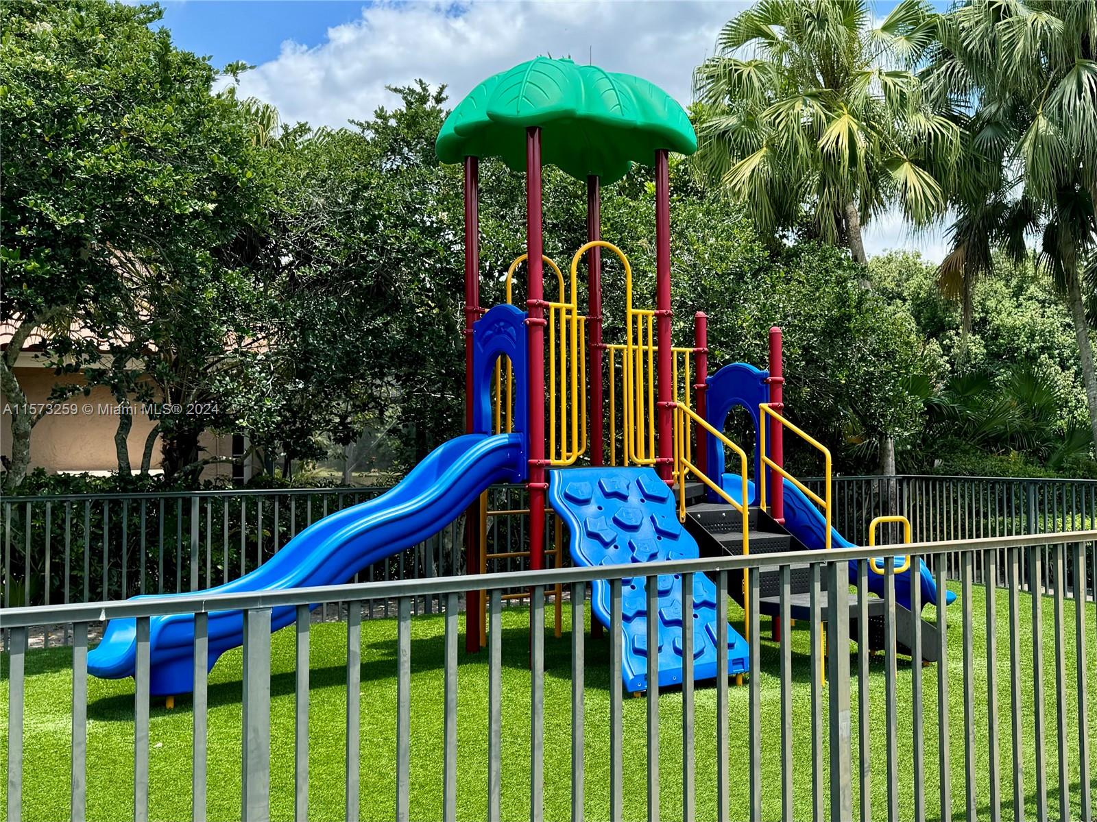 ORCHID ISLAND - Residential