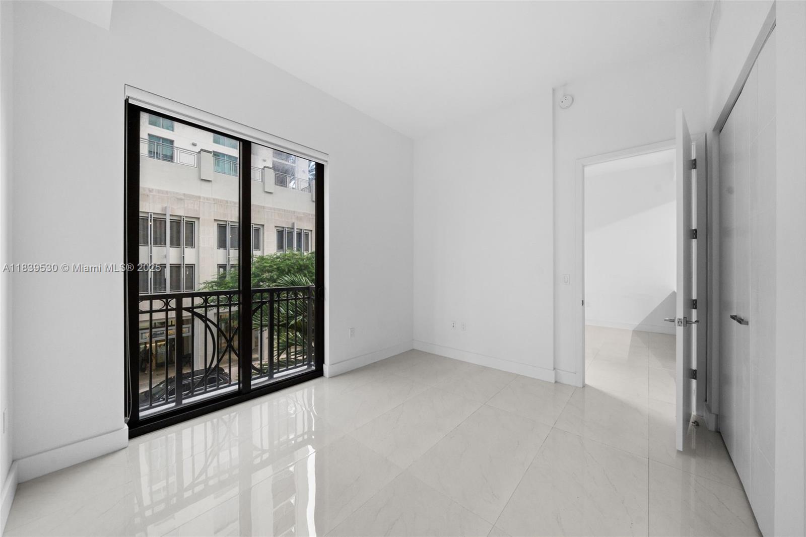 MERRICK MANOR CONDO - Residential Lease