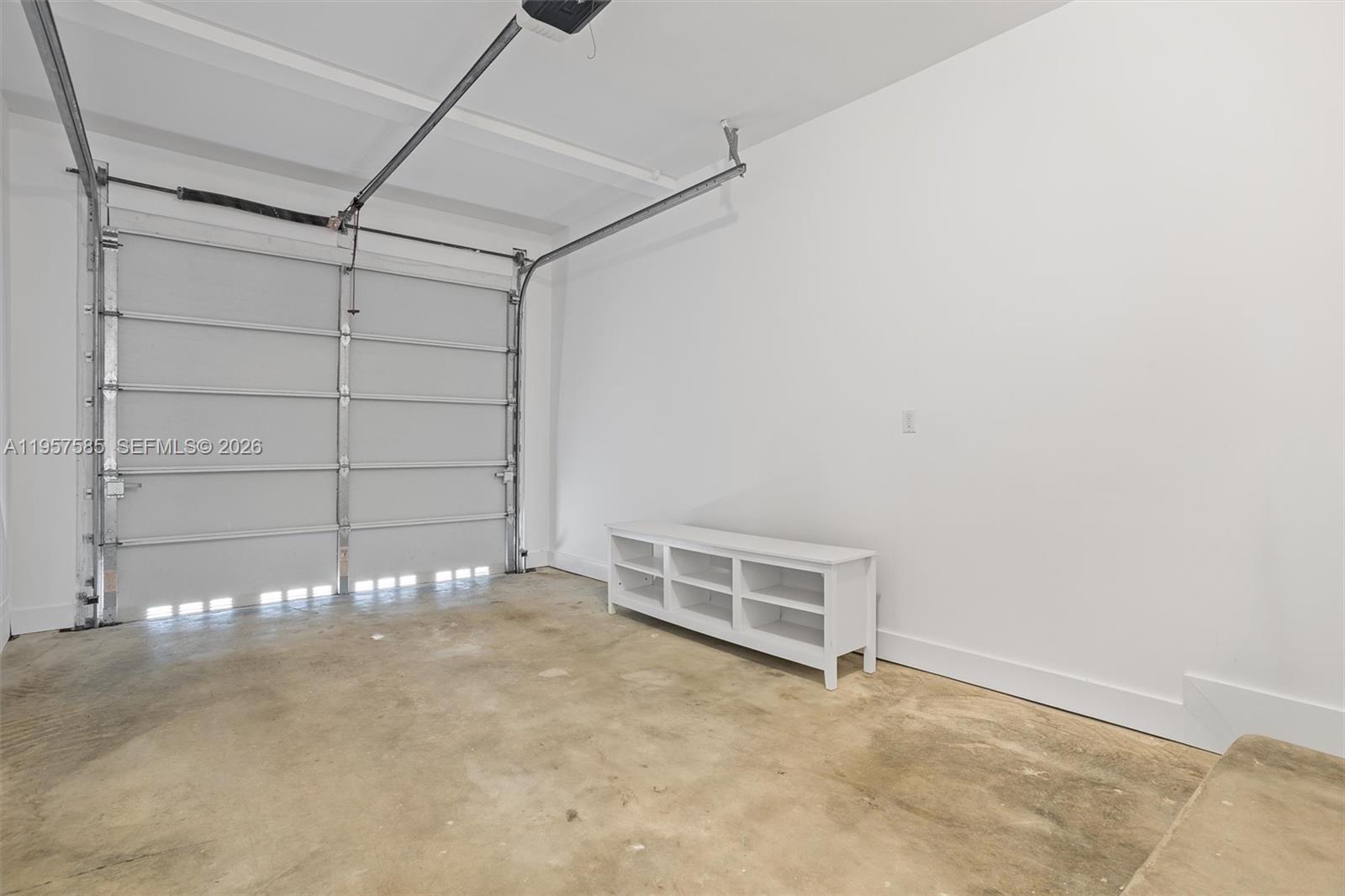 SILVER BLUFF GARDENS - Residential