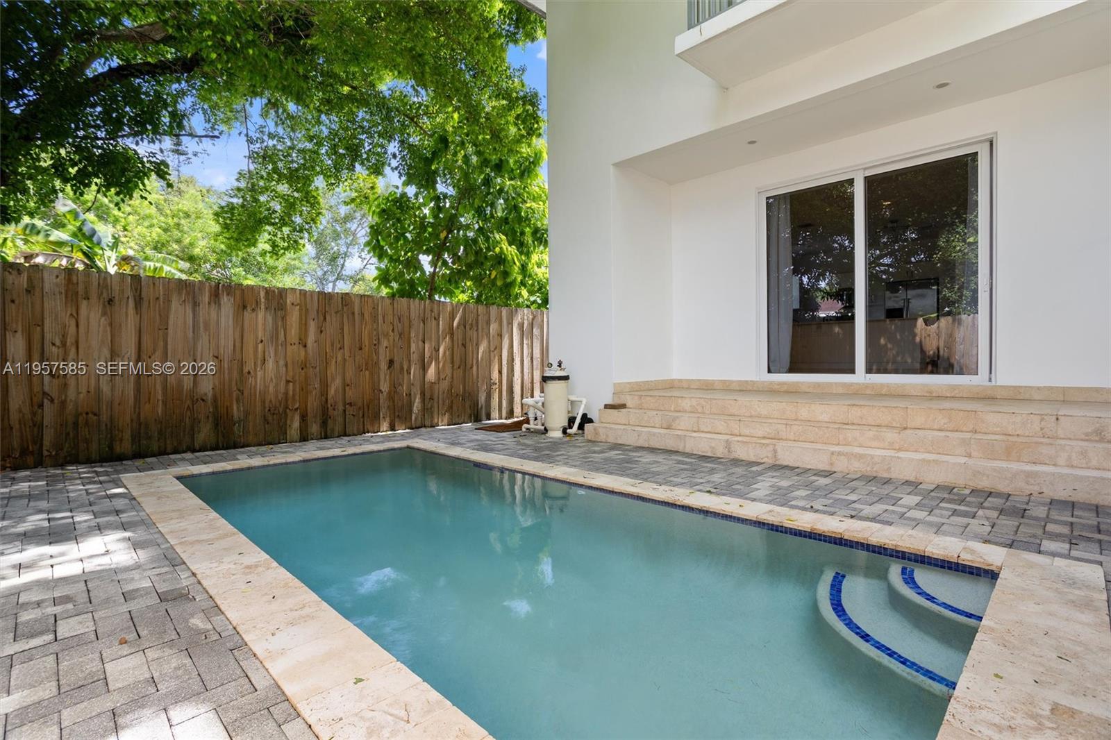 SILVER BLUFF GARDENS - Residential