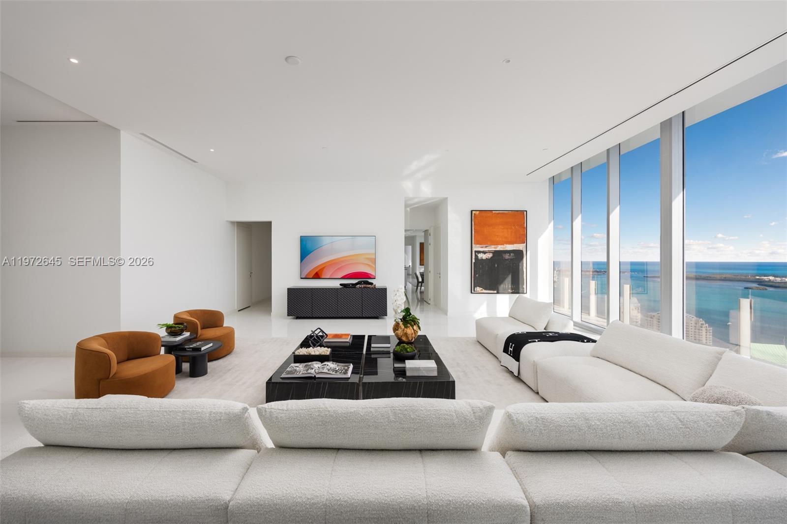 MET 1 CONDO - Residential