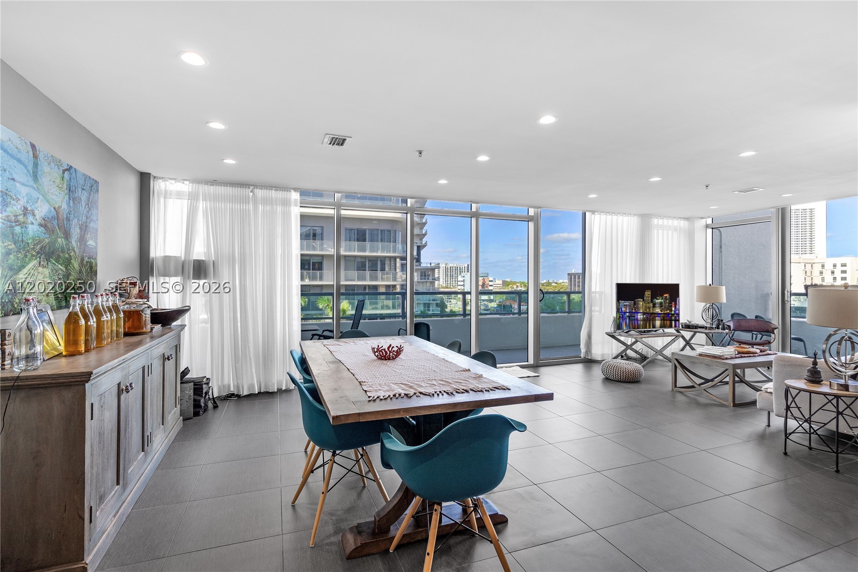 FOUR MIDTOWN MIAMI CONDO - Residential