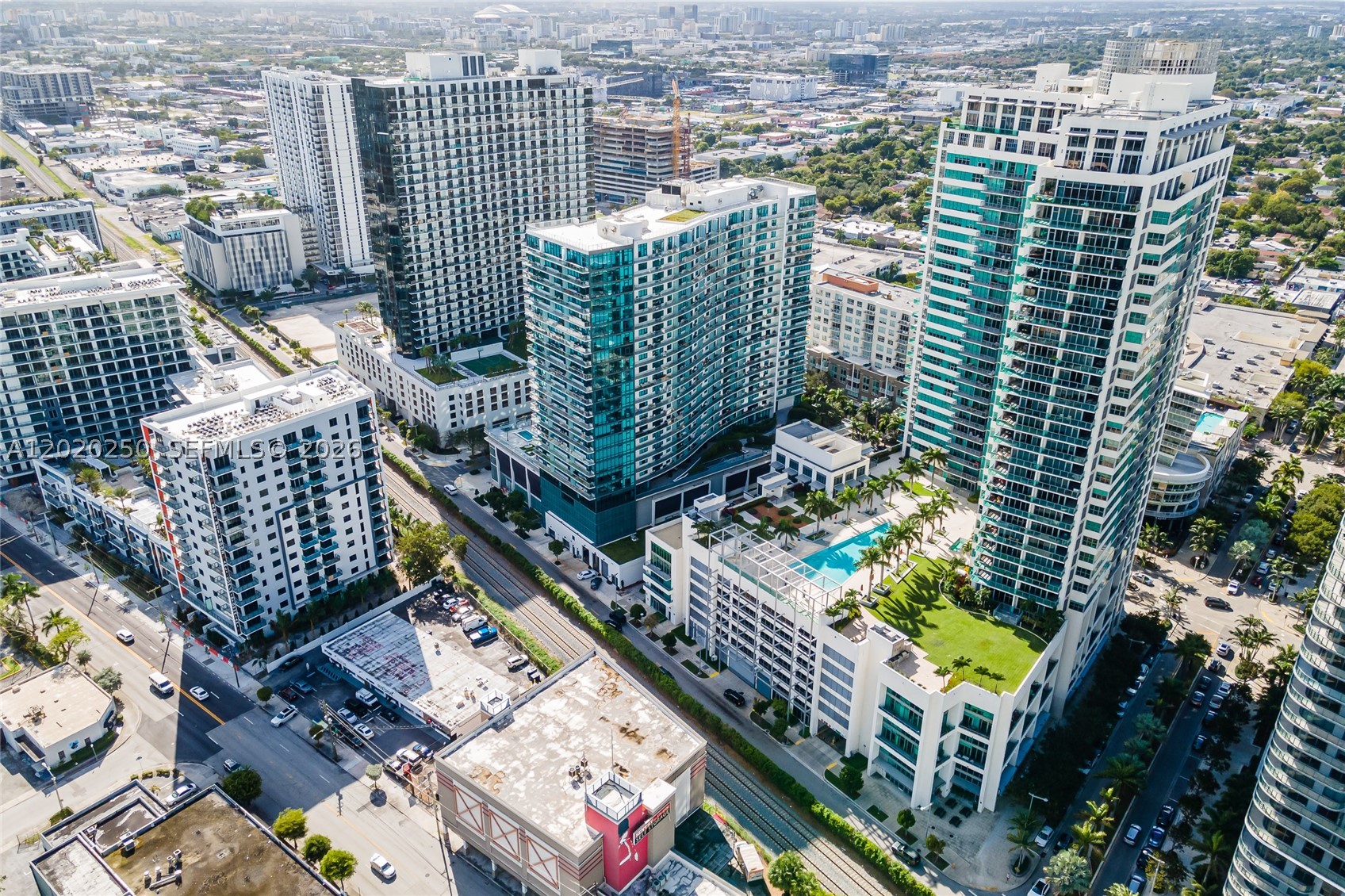 FOUR MIDTOWN MIAMI CONDO - Residential