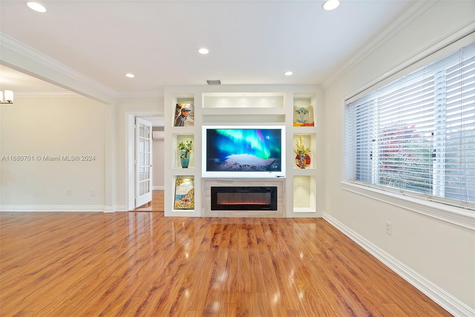 CORAL WAY PARK SEC B - Residential