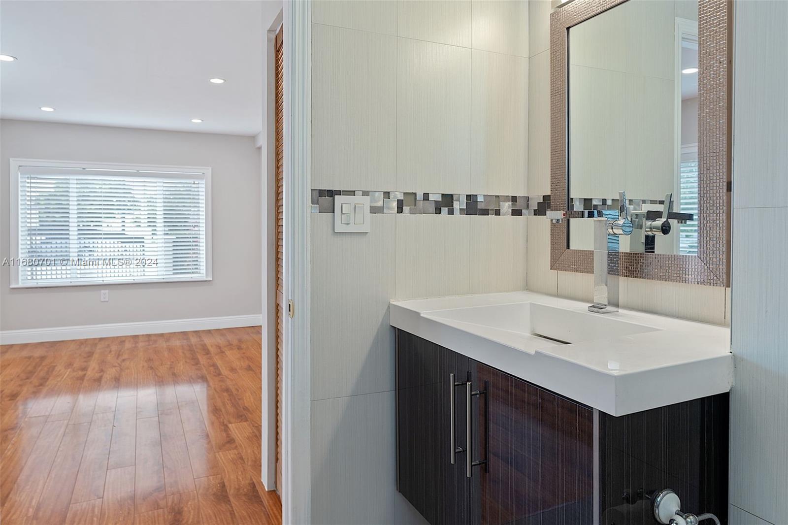 CORAL WAY PARK SEC B - Residential