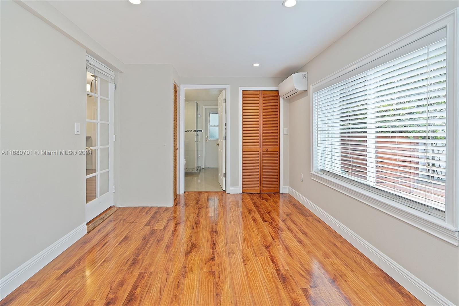 CORAL WAY PARK SEC B - Residential