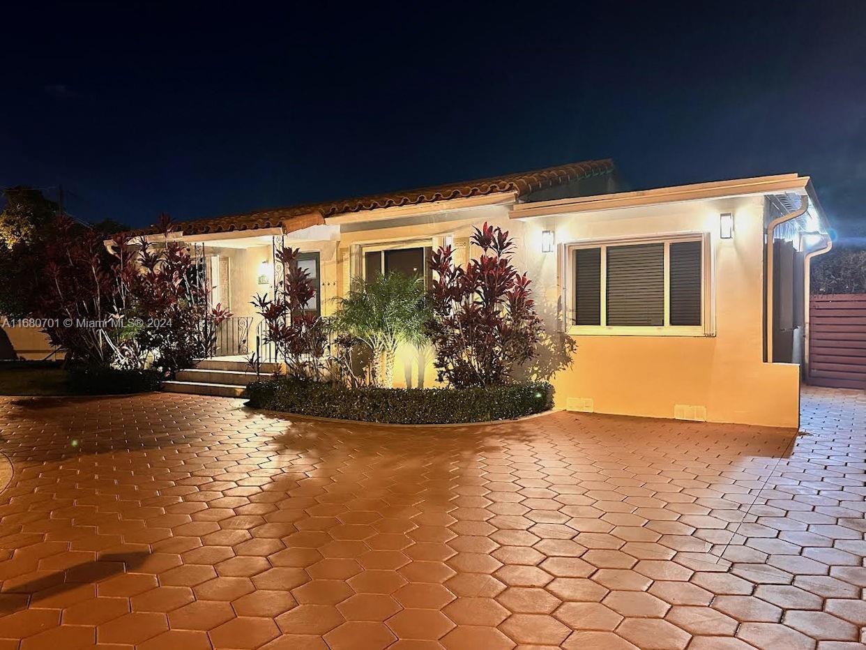 CORAL WAY PARK SEC B - Residential