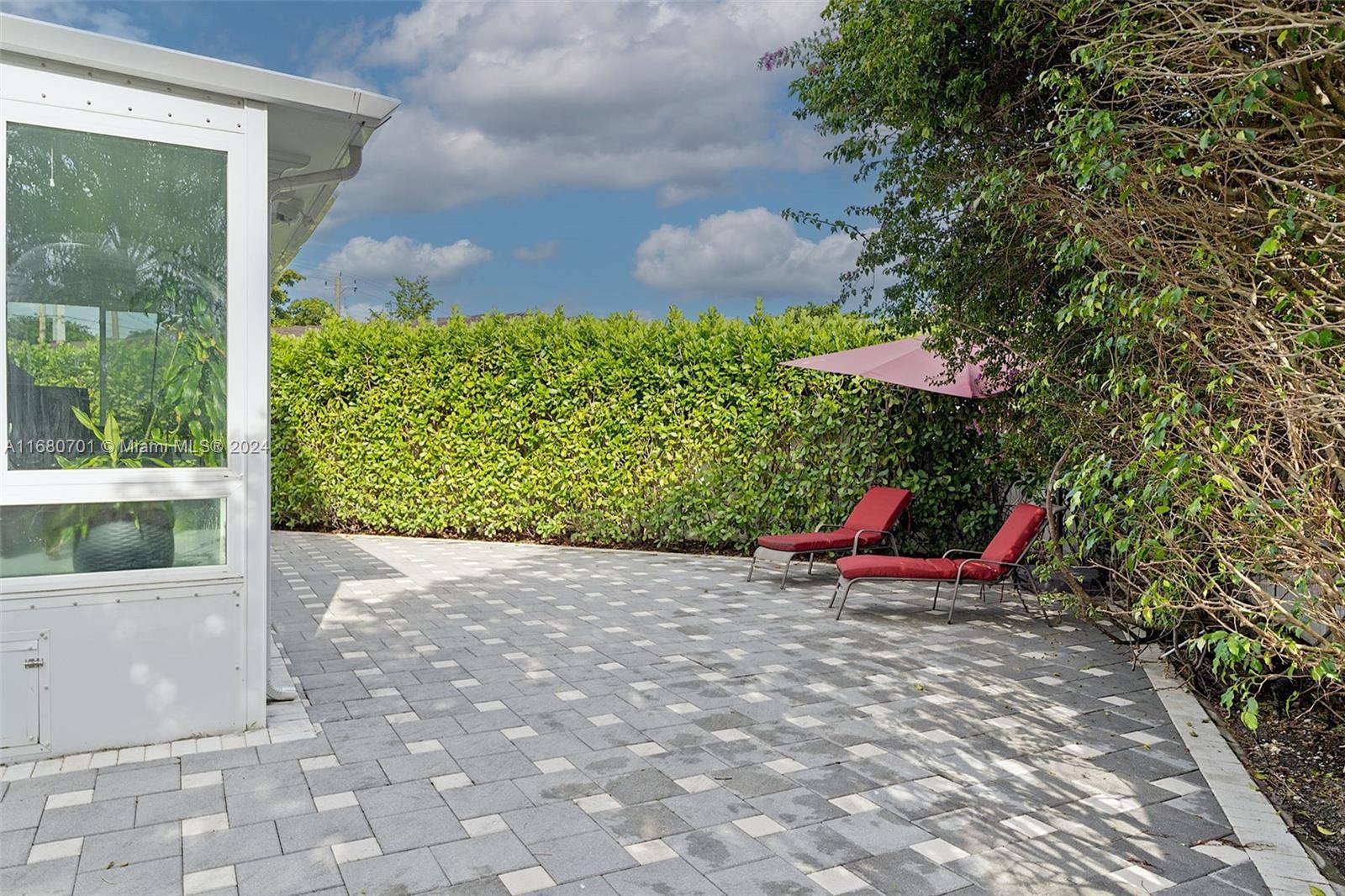 CORAL WAY PARK SEC B - Residential